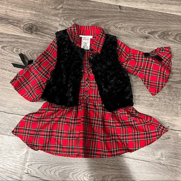 Rare Editions Other - Bell Sleeve Plaid Dress and Faux Fur Vest